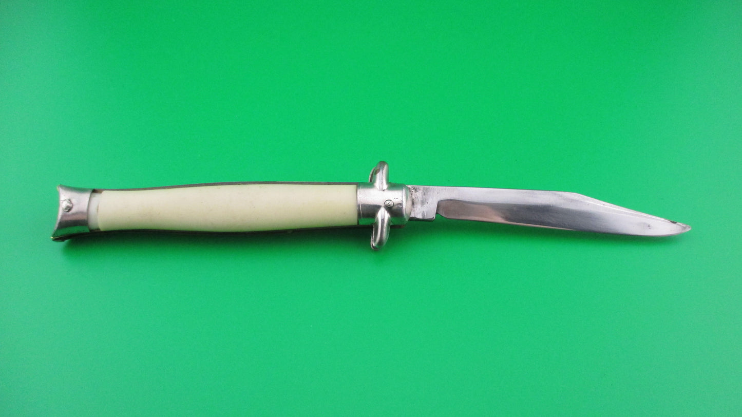 z Colonial SHUR-SNAP Bowtie White vintage automatic knife