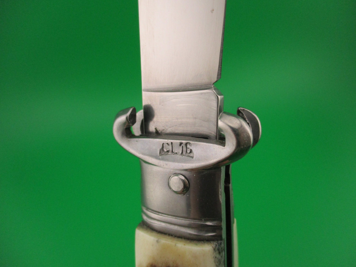 G.O.M. INOX 20cm Italian Shell Puller Stag Lever Johnny Cade style automatic knife