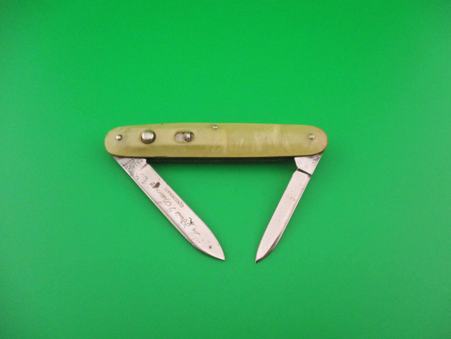 PRESTO 600S Medium double Onyx celluloid Louis Freeman Co etched automatic knife
