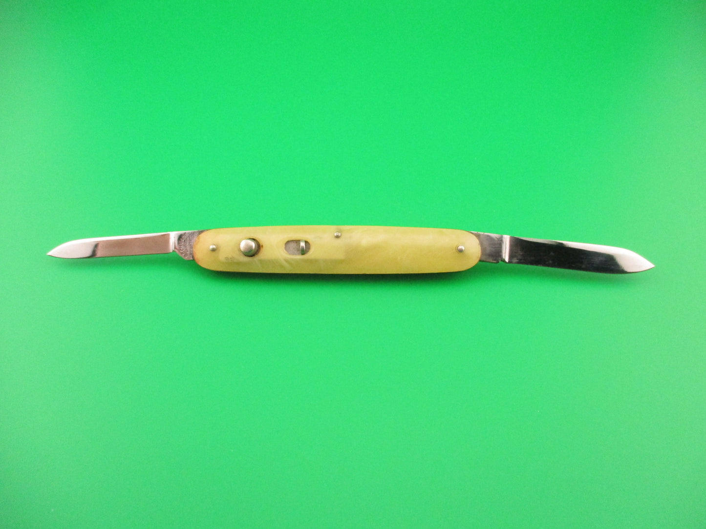 PRESTO 600S Medium double Onyx celluloid Louis Freeman Co etched automatic knife