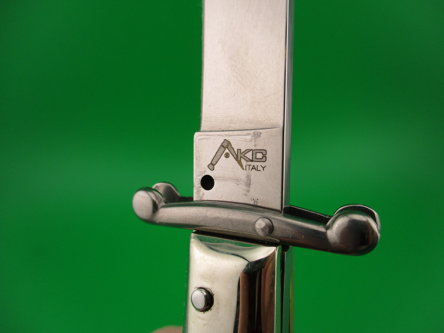z AKC Italy 23cm Italian Swing guard Rosewood handled automatic knife