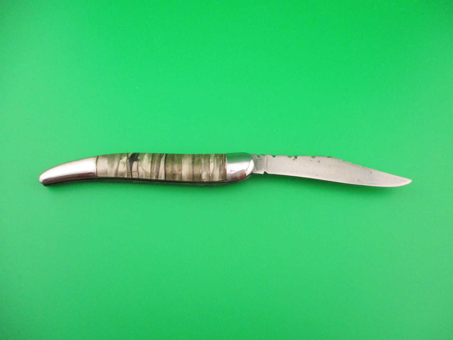 Hammer Brand Imperial Toothpick Green Pearl & Red 1950s vintage switchblade