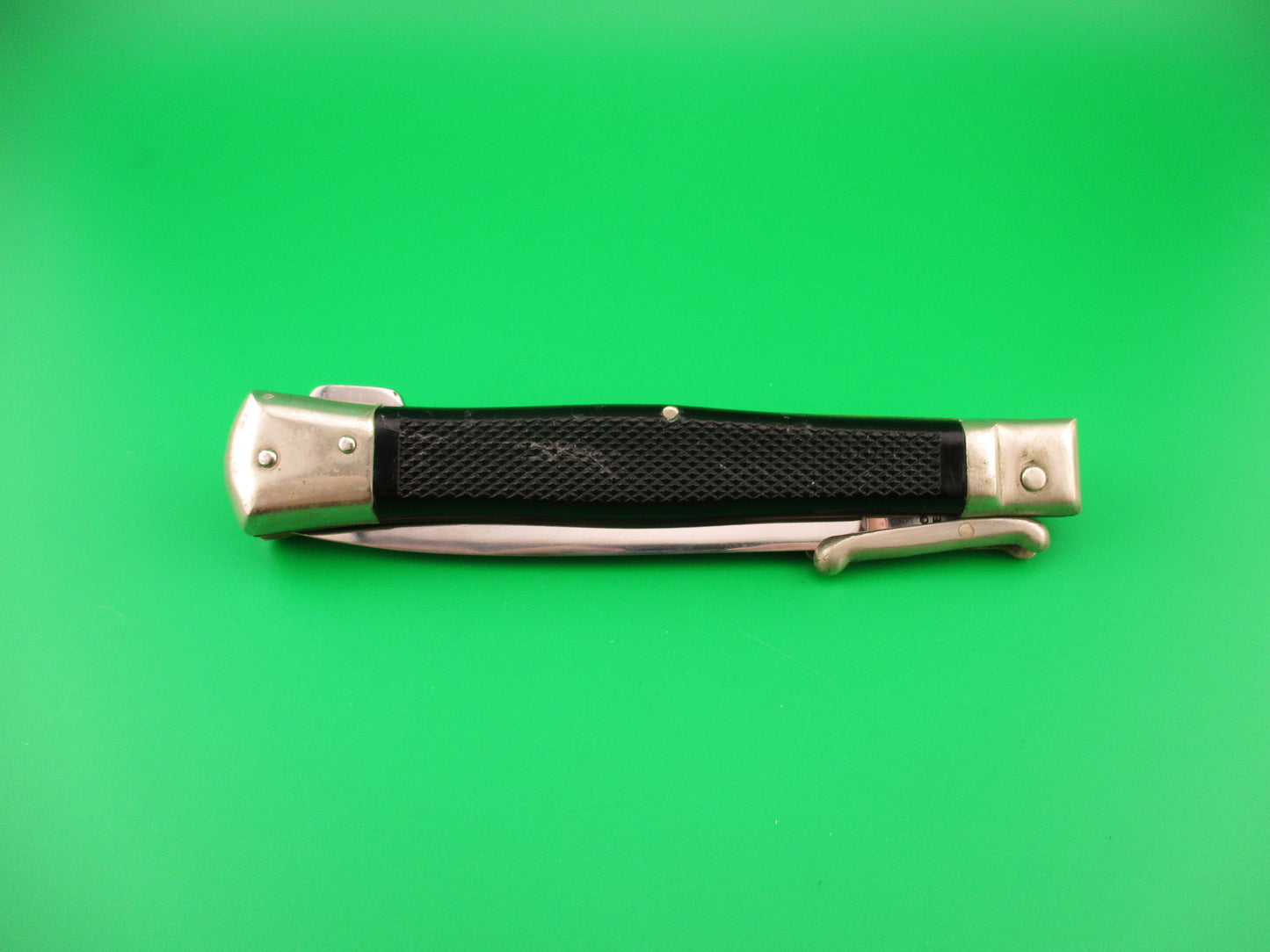 z BEGON INOX MODELE DEPOSE 24cm French Swing Guard Black checkered automatic knife