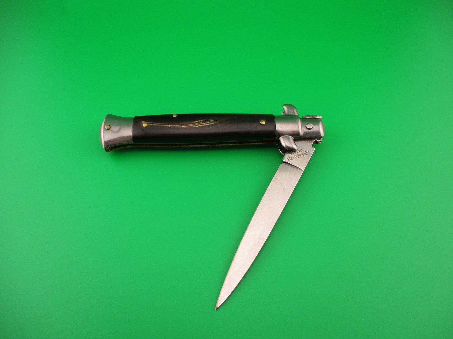 STAINLESS (slant) UD96A000103 PATENT 23cm Italian Stiletto bolster release switchblade
