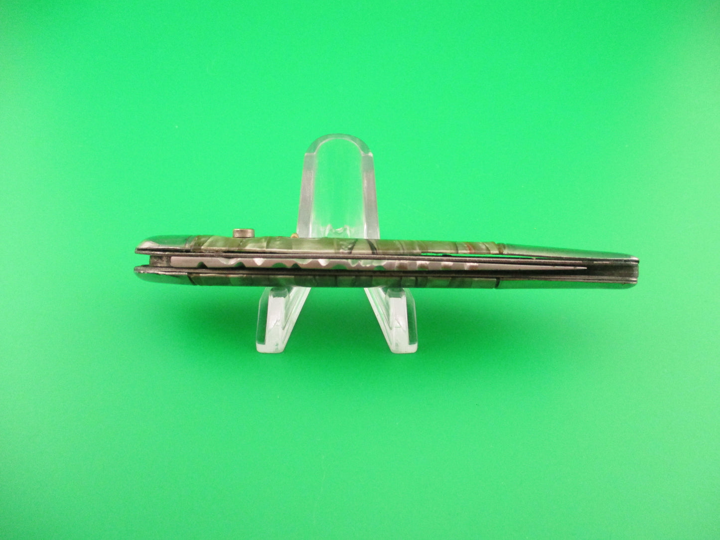 Hammer Brand Imperial Toothpick Green Pearl & Red 1950s vintage switchblade