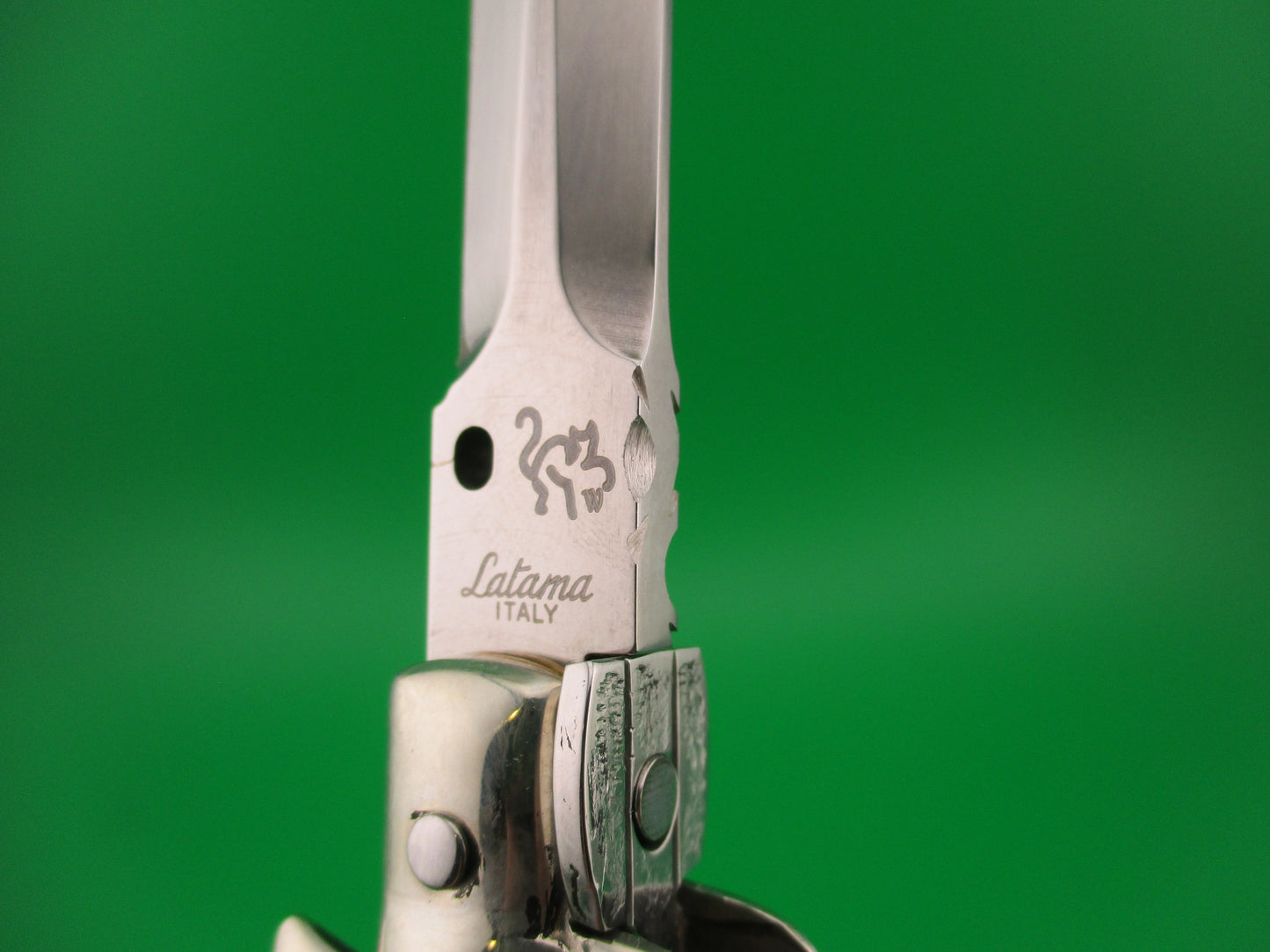 Walt's Latama 28cm Italian Classic customized by Tank Fisher Red & Purple automatic knife