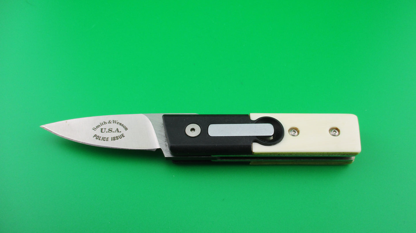 Smith & Wesson 13cm SW-1230 Law Enforcement automatic knife by Rocky Moser