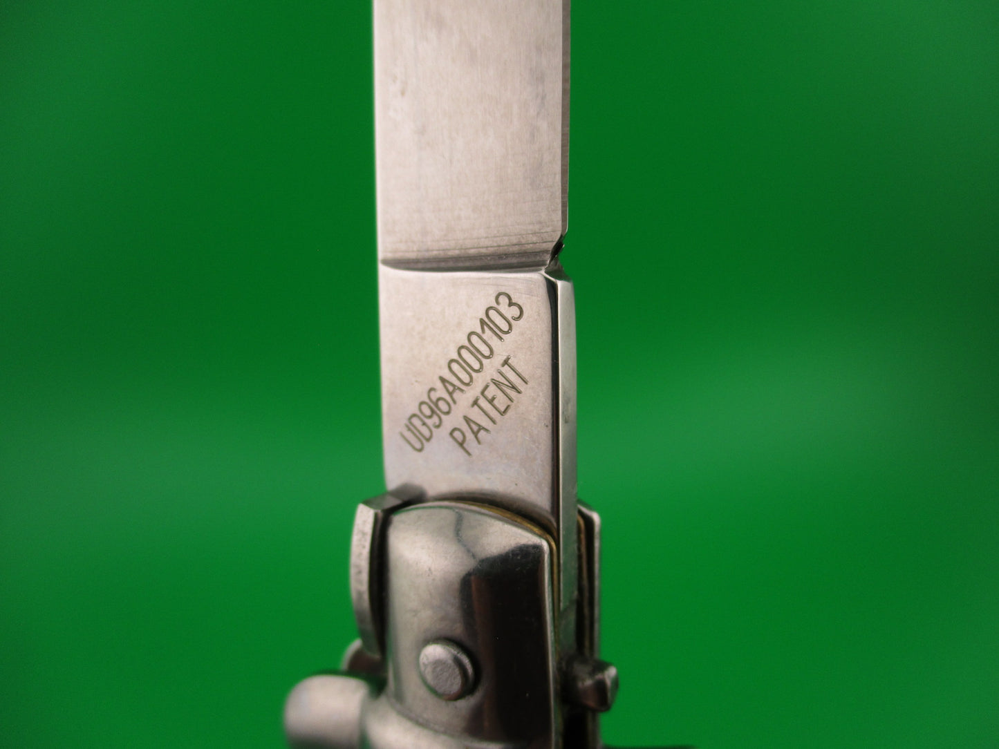 STAINLESS (slant) UD96A000103 PATENT 23cm Italian Stiletto bolster release switchblade