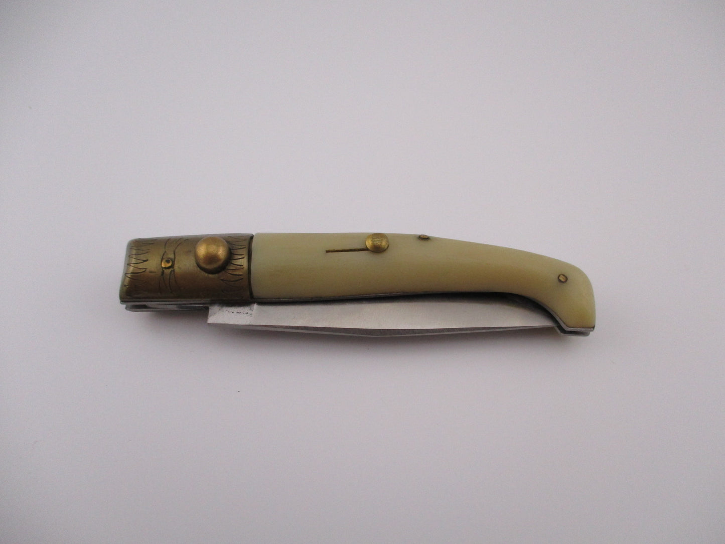 Jndiana PATENT 18cm Pattada Italian Birds head Horn brass switchblade knife