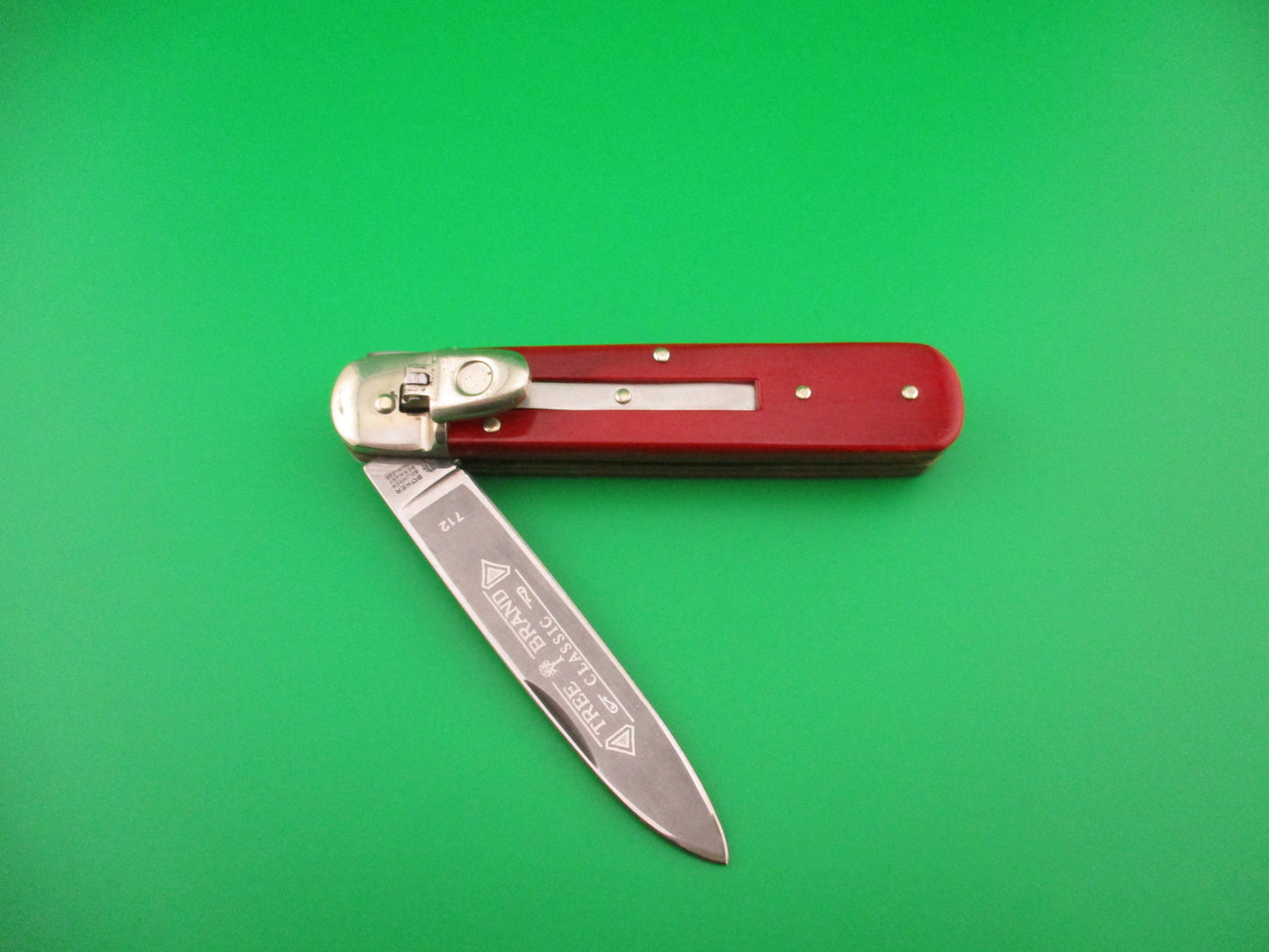 z BOKER TREE BRAND CLASSIC 712 11cm German Lever automatic knife Red bone