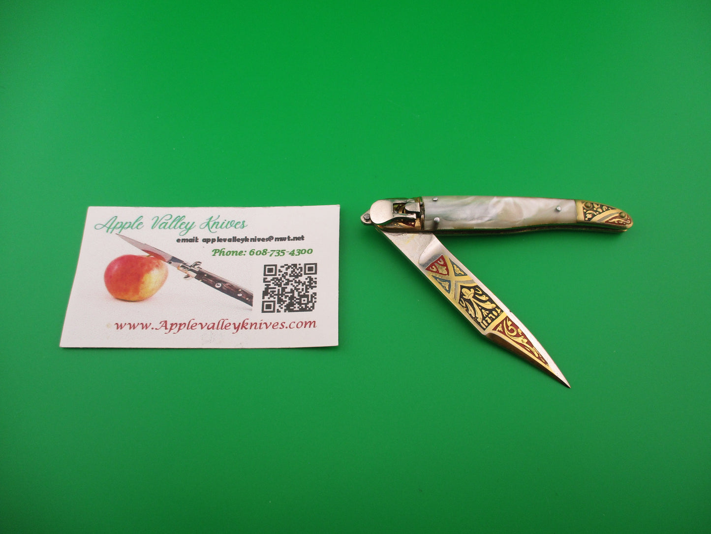 Toledo 16cm Spanish Lever Vintage Pearlex Gold Tourist Souvenir automatic knife