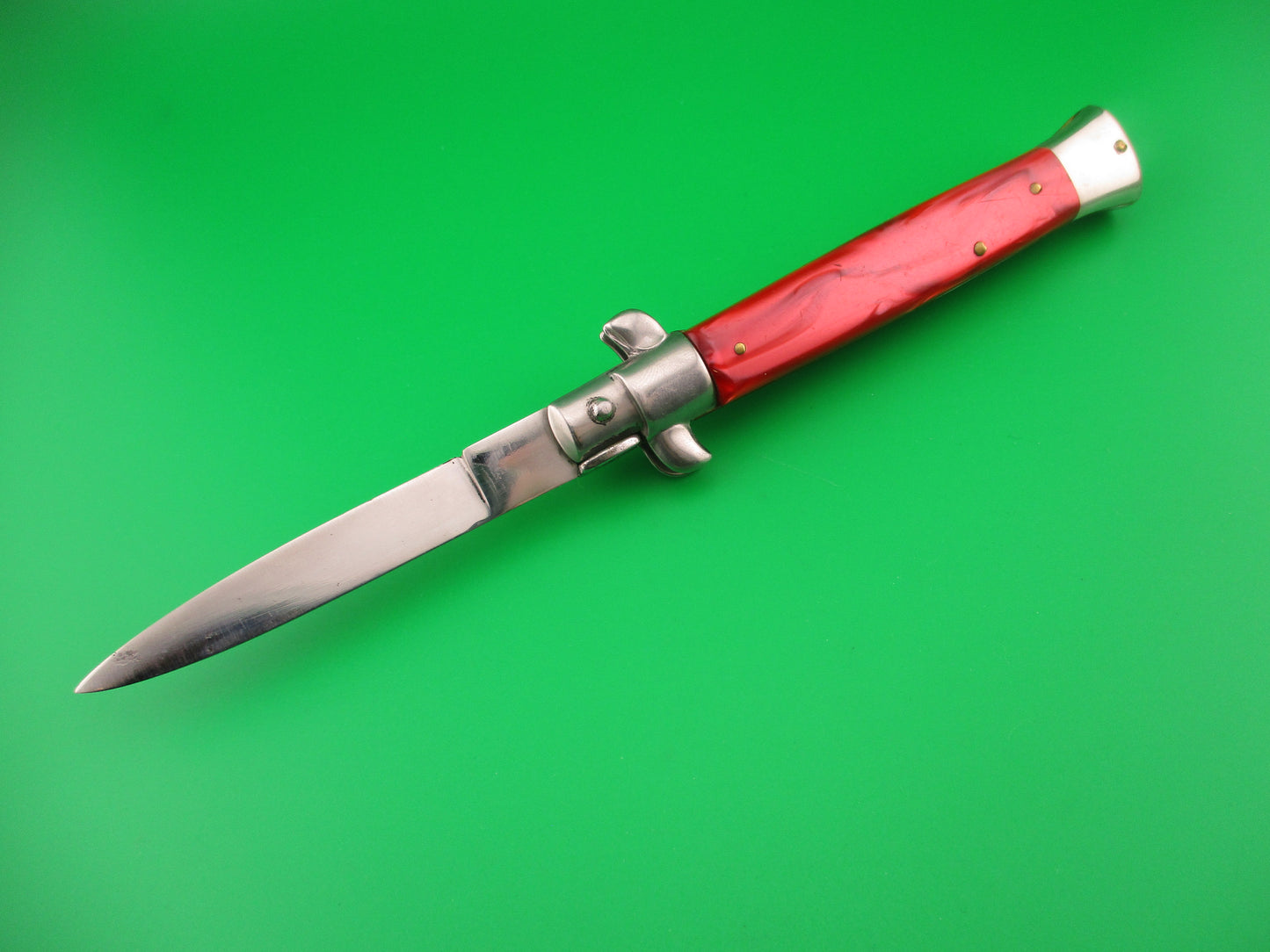 Crown Scimitar 21cm Italian ERN Swivel bolster Red Pearlex vintage automatic knife