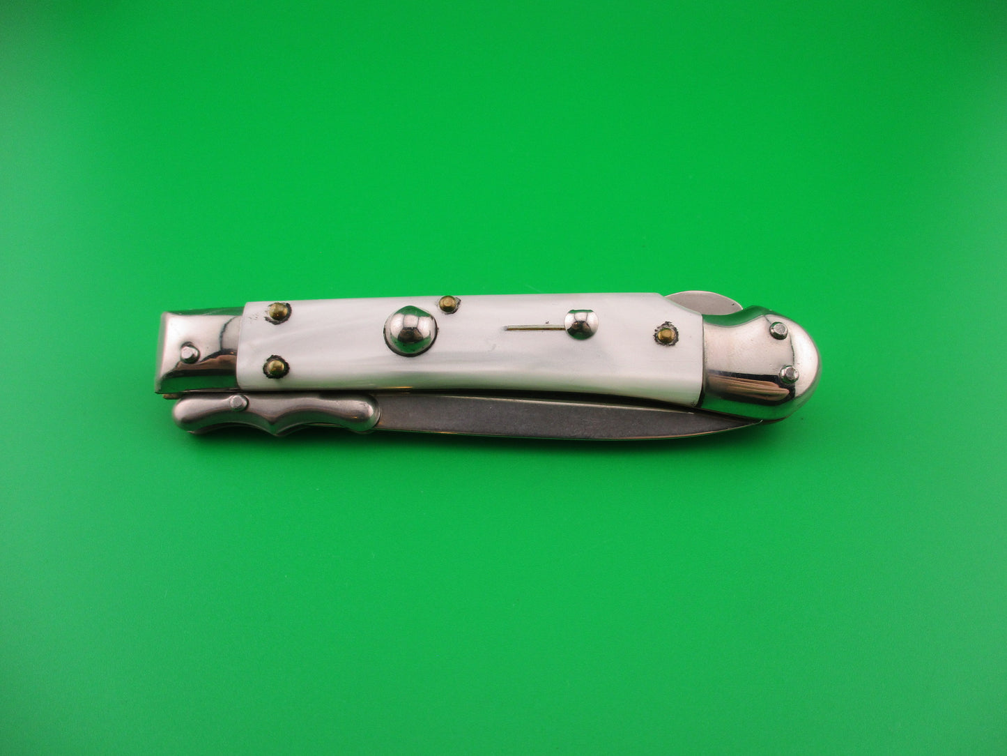 z AKC ITALY 19cm Italian Medici Swing Guard Pearlex automatic knife