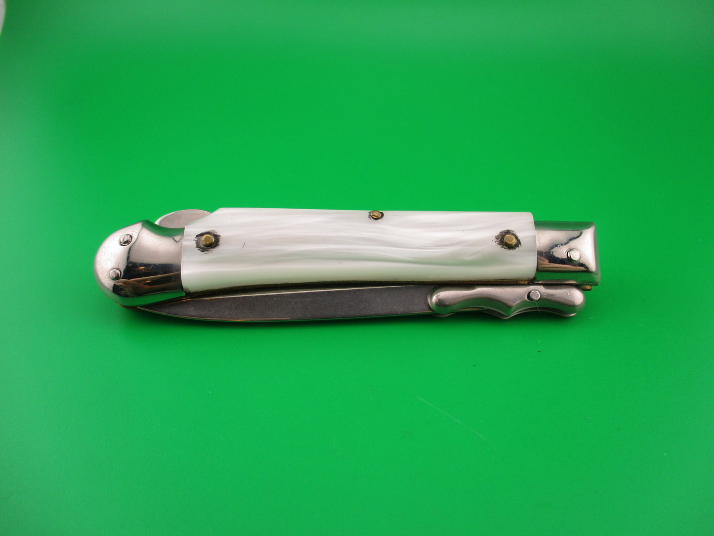 z AKC ITALY 19cm Italian Medici Swing Guard Pearlex automatic knife