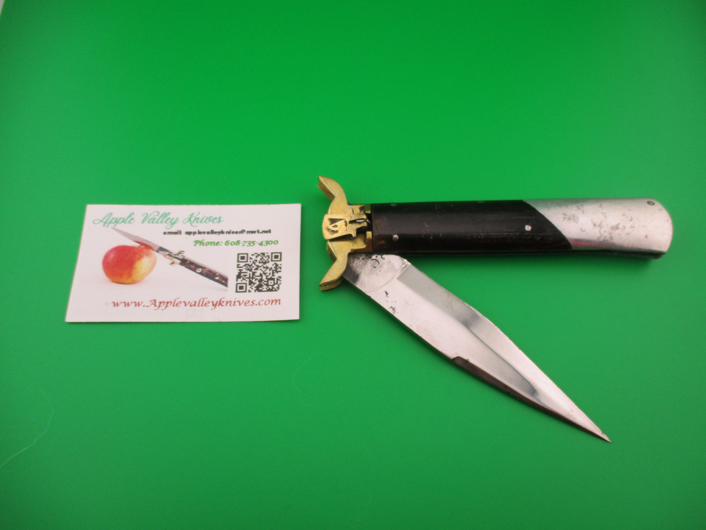 RGN 2445 25cm Indian Lever knife A Brass Horn Aluminum automatic knife