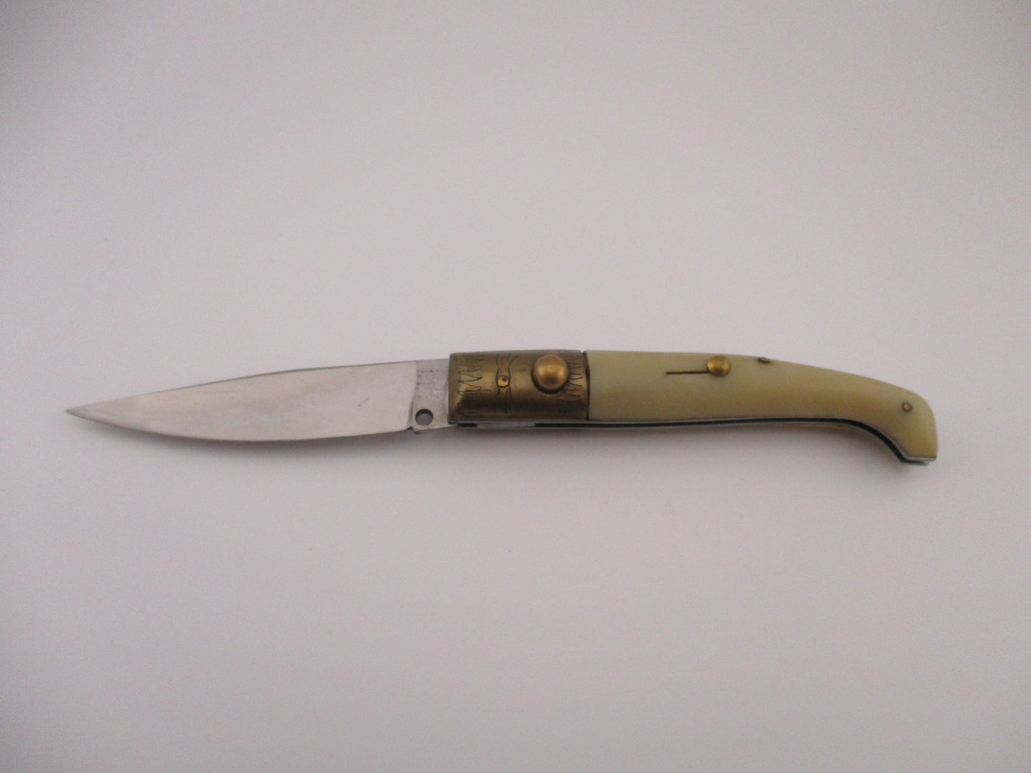 Jndiana PATENT 18cm Pattada Italian Birds head Horn brass switchblade knife