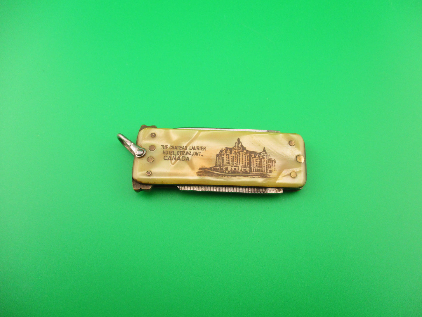 Vintage 10cm German Lobster 2 blade Chateau Laurier Hotel automatic knife