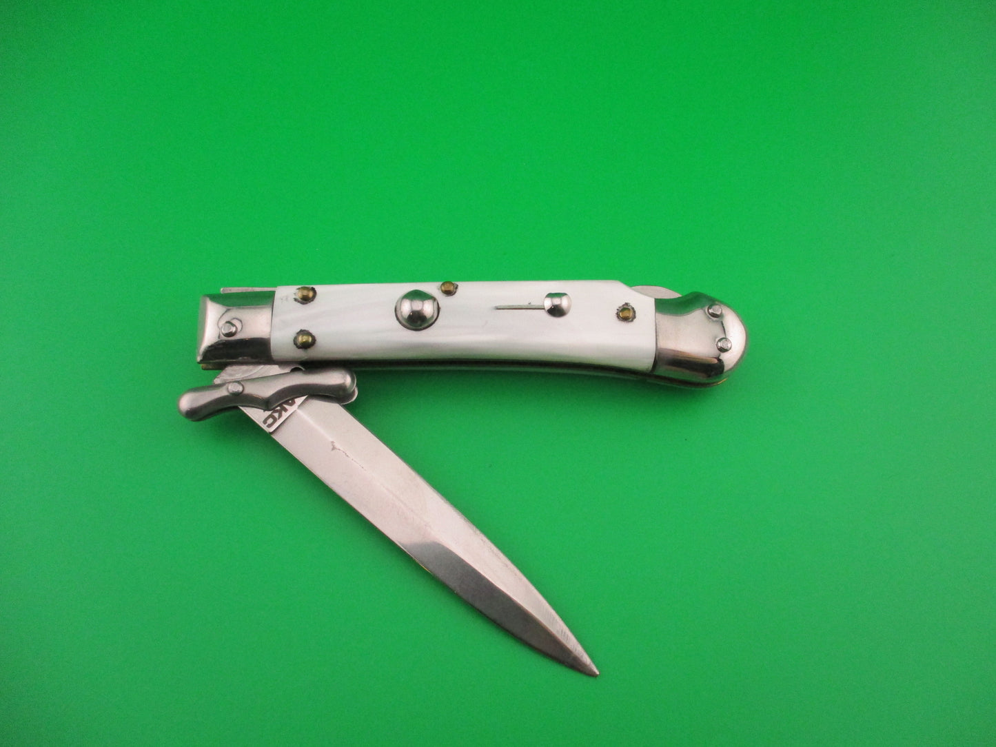 z AKC ITALY 19cm Italian Medici Swing Guard Pearlex automatic knife