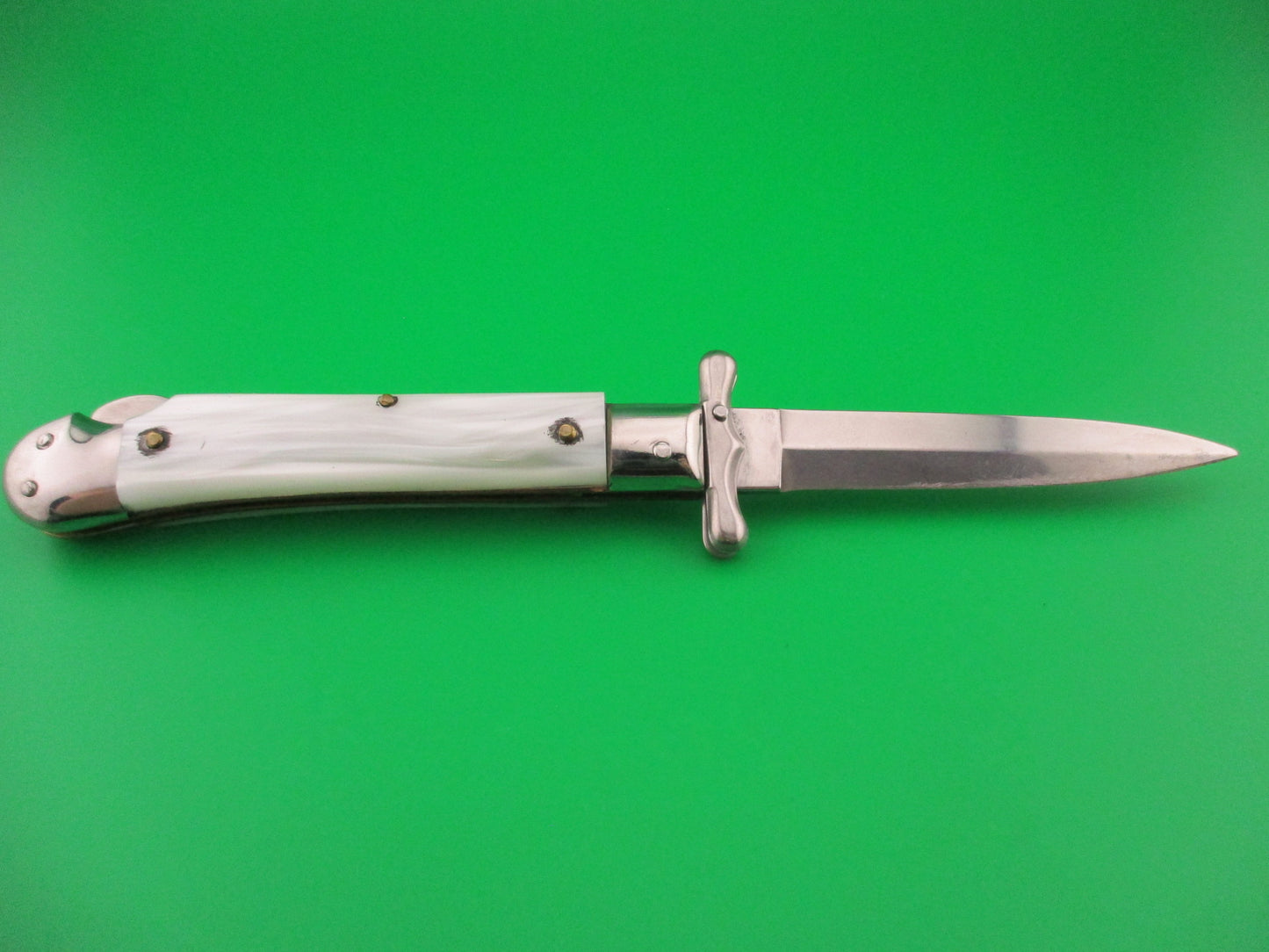 z AKC ITALY 19cm Italian Medici Swing Guard Pearlex automatic knife