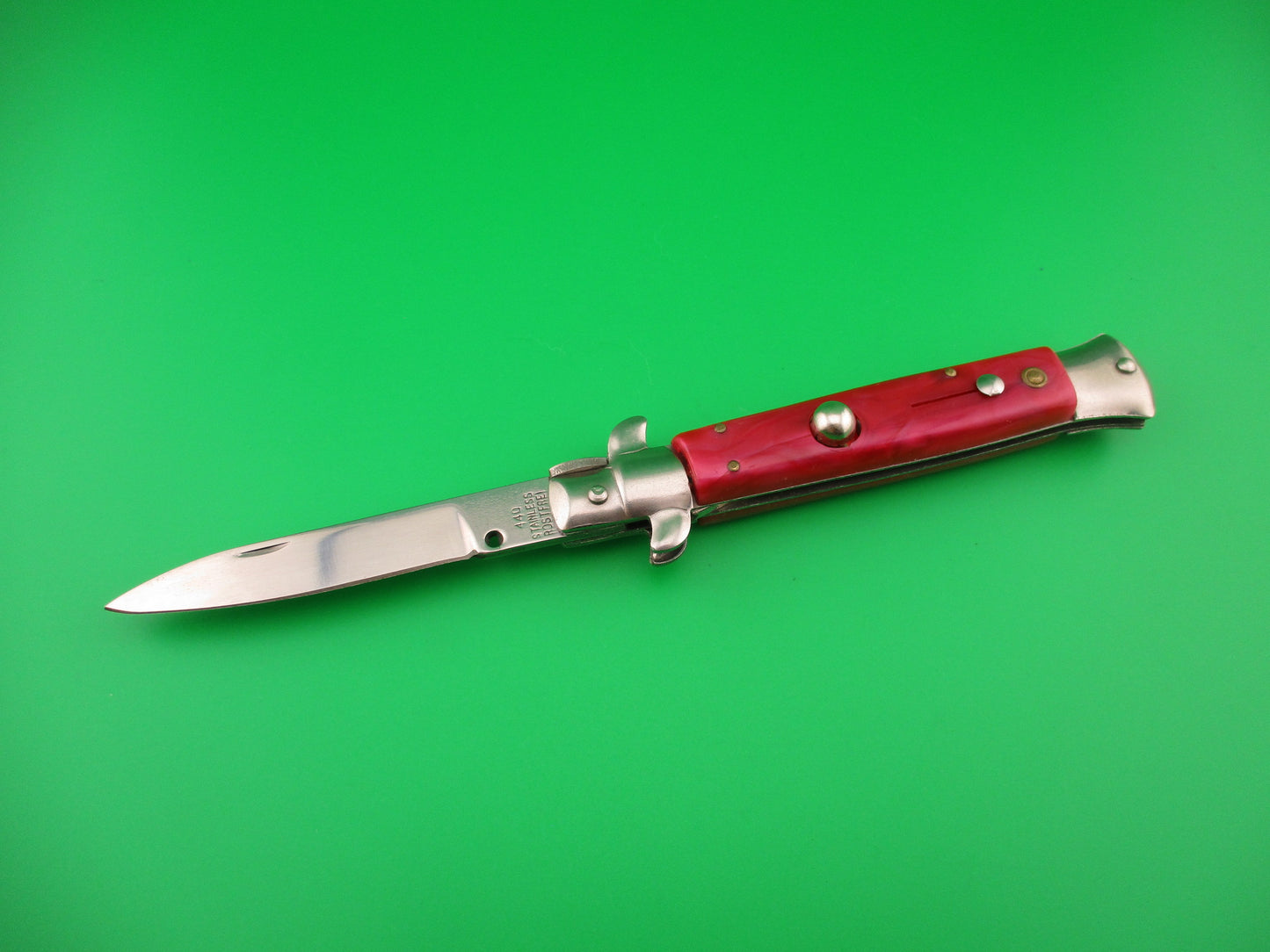 440 STAINLESS ROSTFREI 21cm Italian style Stiletto Red swirl automatic knife