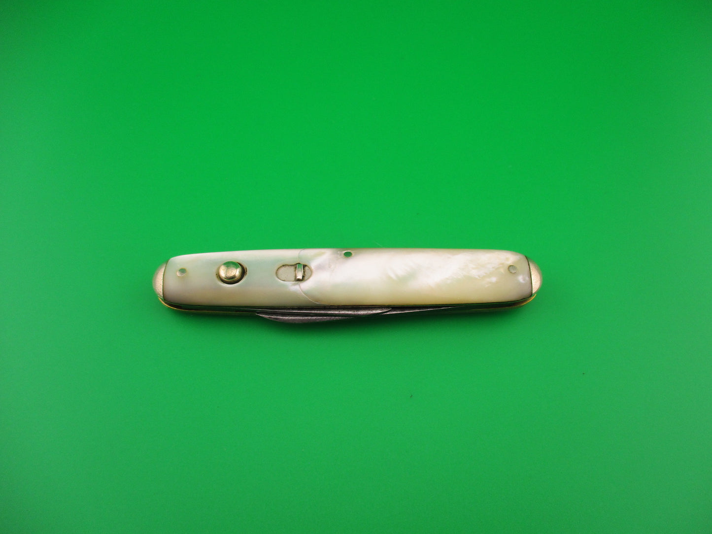 SHAPLEIGH HDW CO DE #S2P Medium double MOP tip bolster switchblade