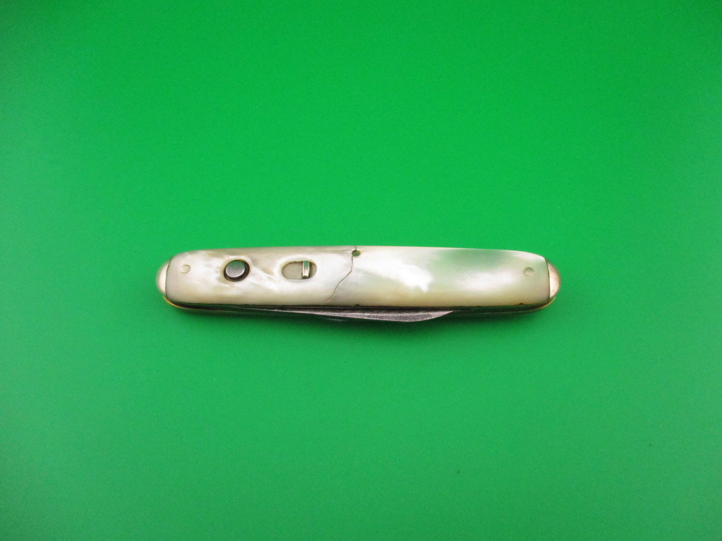 SHAPLEIGH HDW CO DE #S2P Medium double MOP tip bolster switchblade