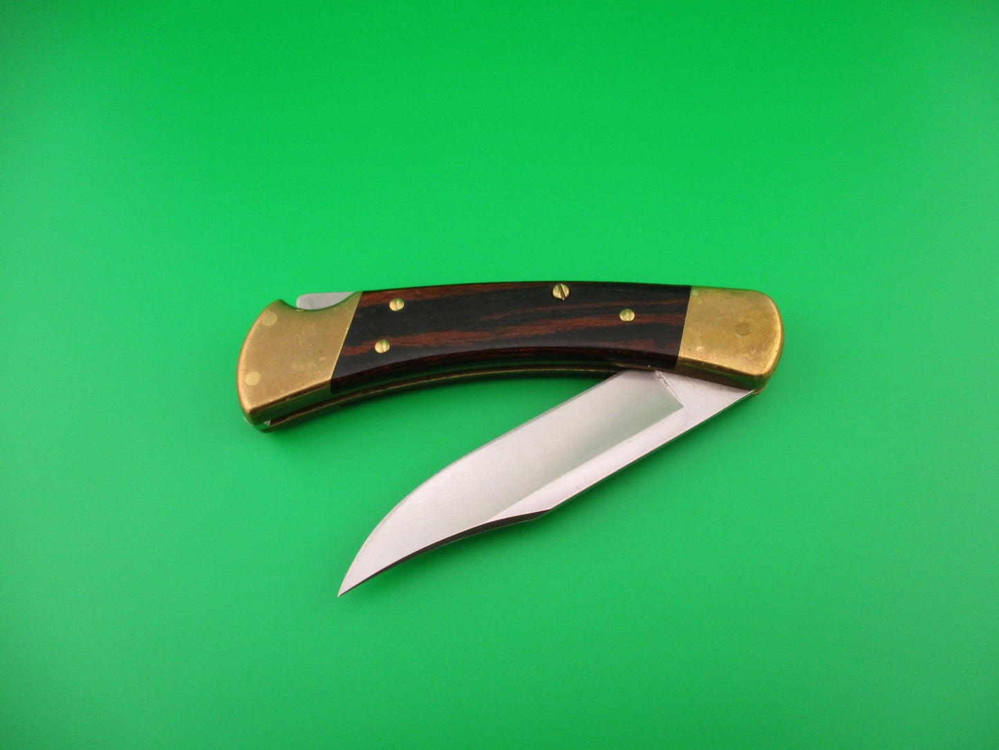 BUCK USA 110 Converted SA Wood Brass 100th Anniversary lockback automatic knife