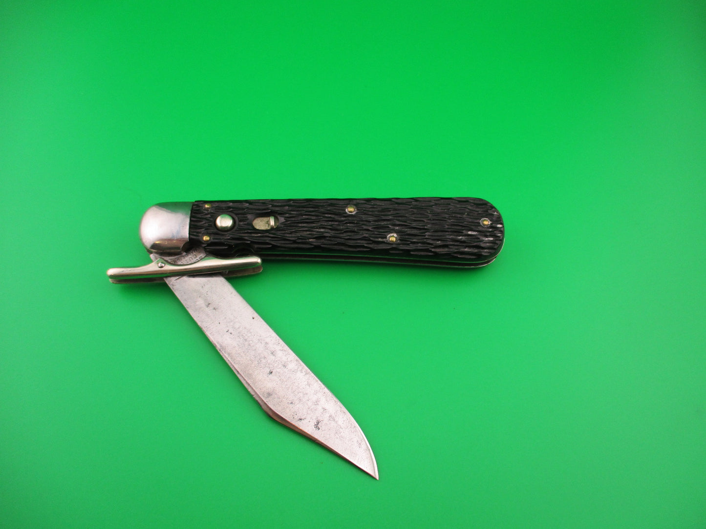 Schrade Cut Co Hunters Pride ETCHED # G1544 3/4 STG Folding guard switchblade knife