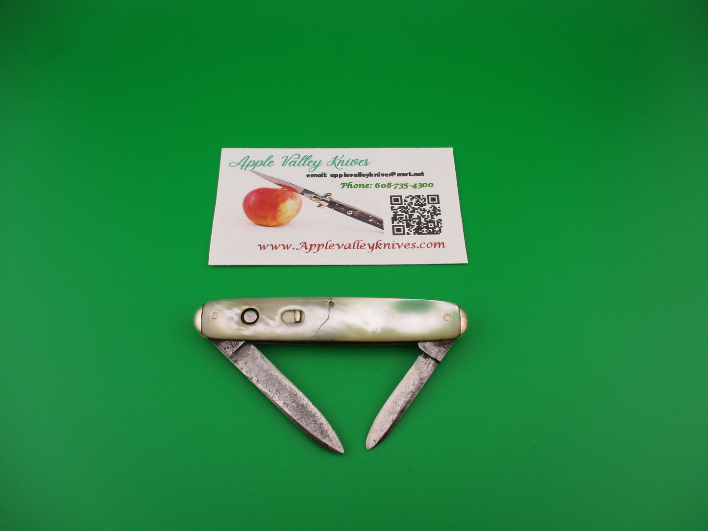 SHAPLEIGH HDW CO DE #S2P Medium double MOP tip bolster switchblade