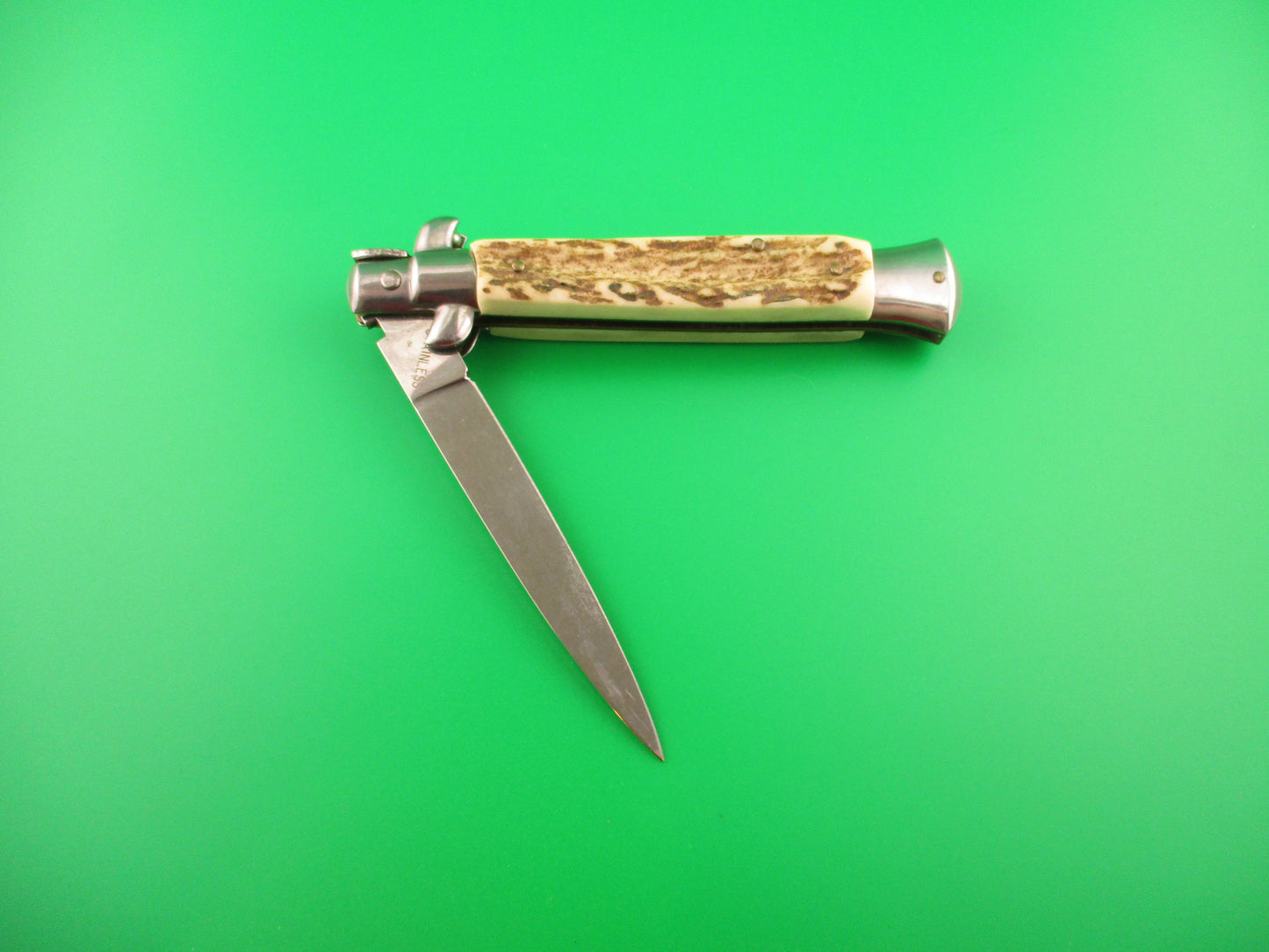 STAINLESS (slant) UD96A000103 PATENT 23cm Italian Stiletto bolster release switchblade