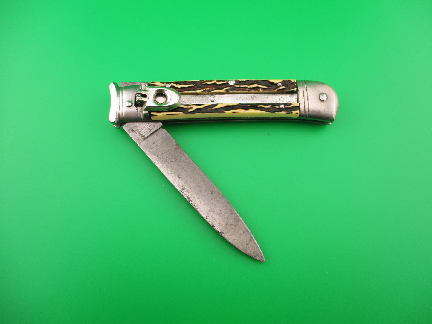 A CENTAZZO MANIAGO 20cm Italian Shell puller Imitation stag vintage automatic knife