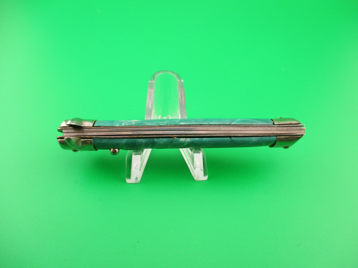 COLONIAL SHUR SNAP Bowtie 3rd Gen Rare GREEN Vintage bowtie switchblade