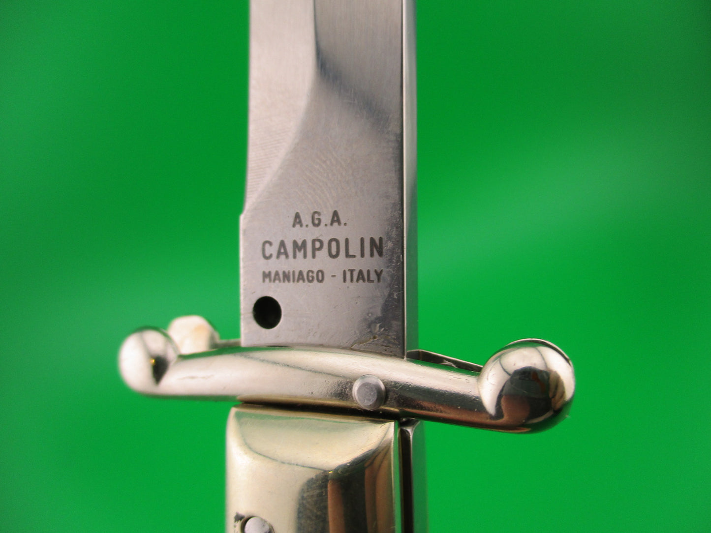 AGA CAMPOLIN 23cm Italian Swing Guard Custom Red Pearl Kirinite SKULL automatic knife