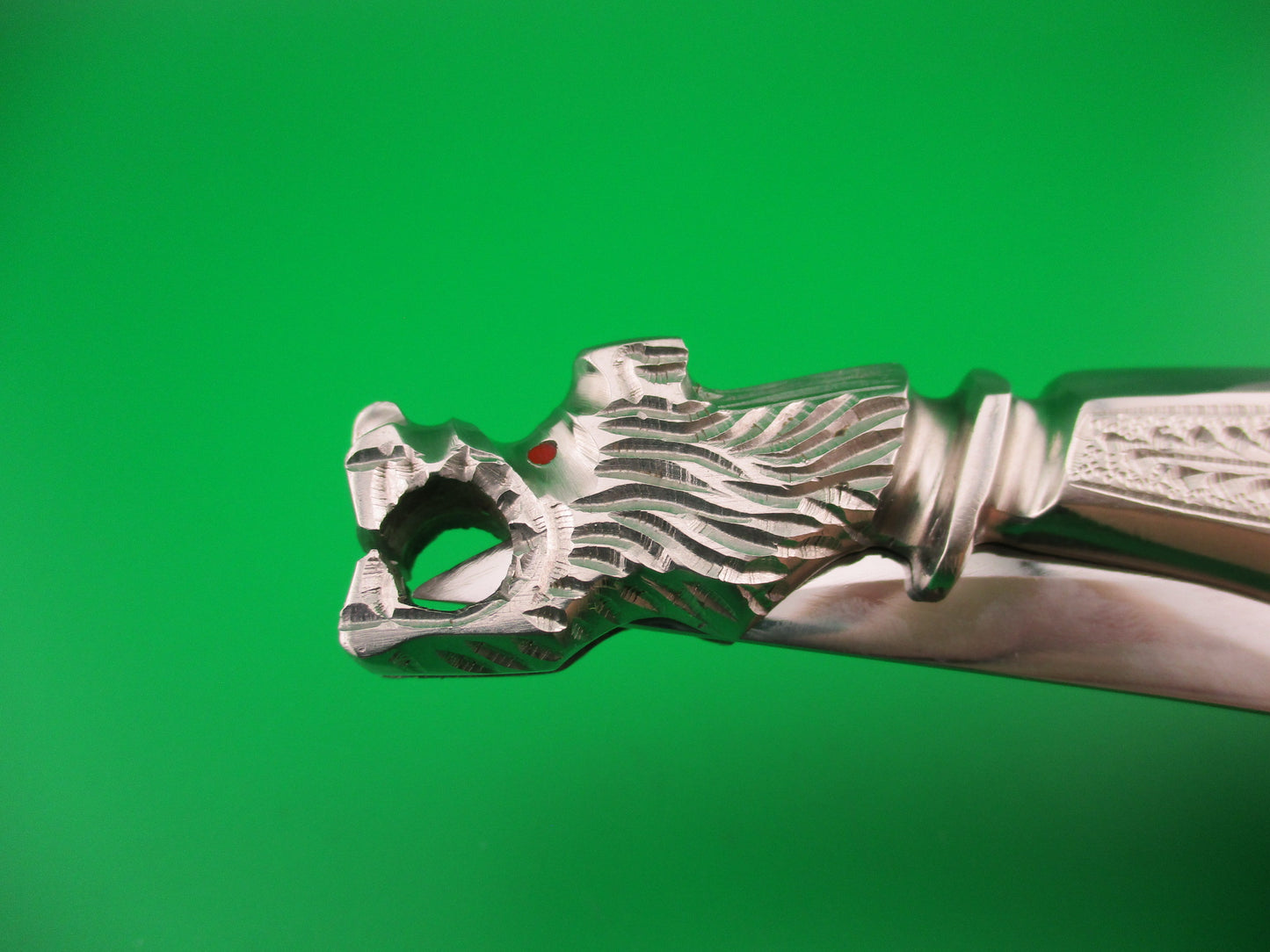 Russian 24cm Red Eyed Wolf all metal Vintage switchblade locking lever knife