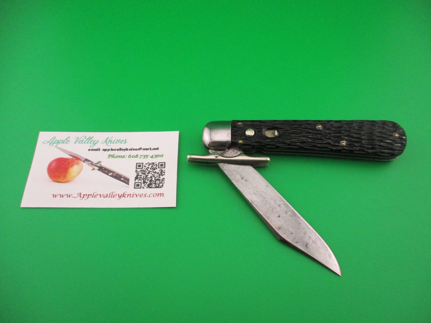 Schrade Cut Co Hunters Pride ETCHED # G1544 3/4 STG Folding guard switchblade knife