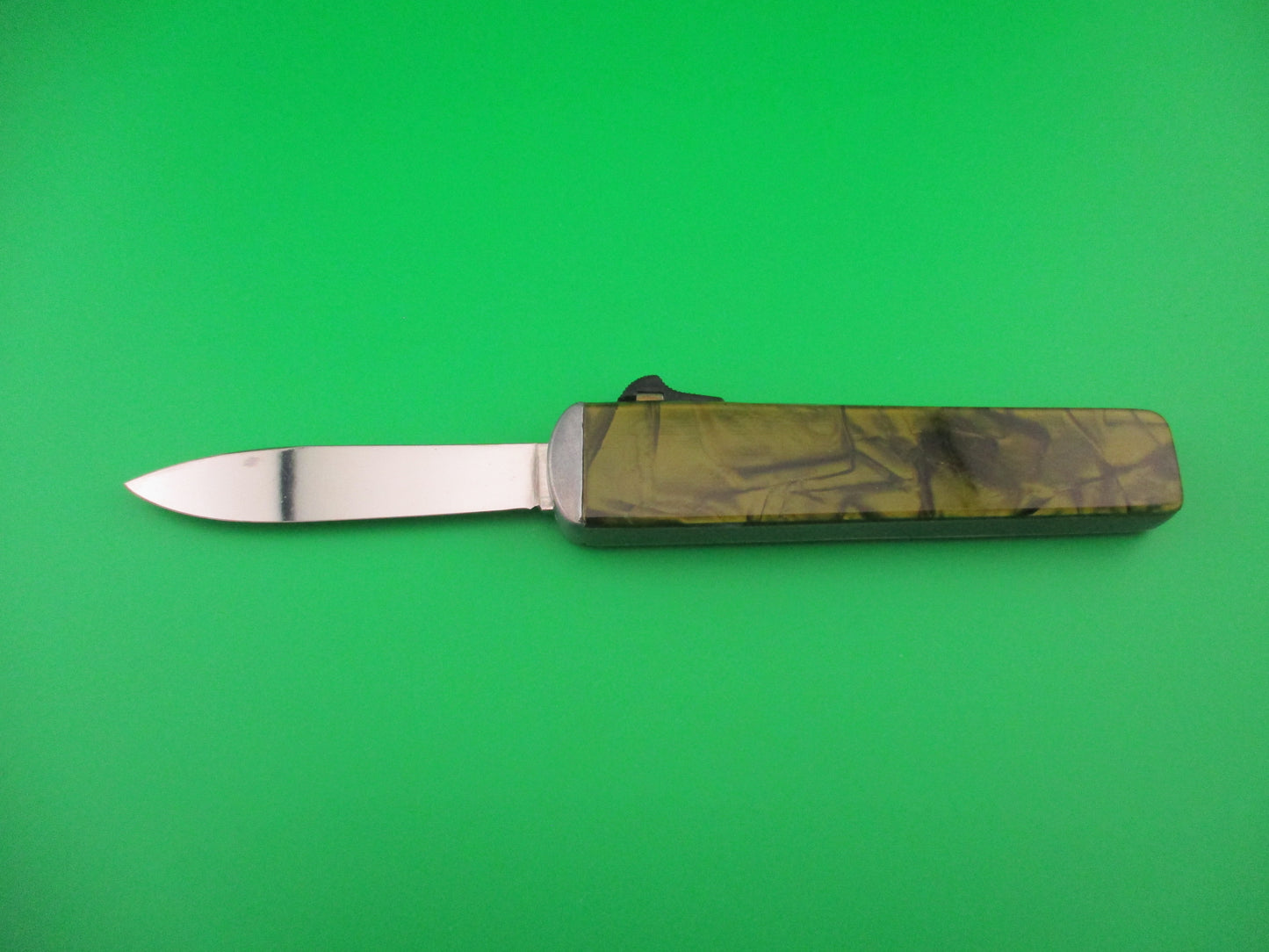 MIKOV 20cm CZECH Republic 1960s vintage OTF Green Pearlex DA automatic knife