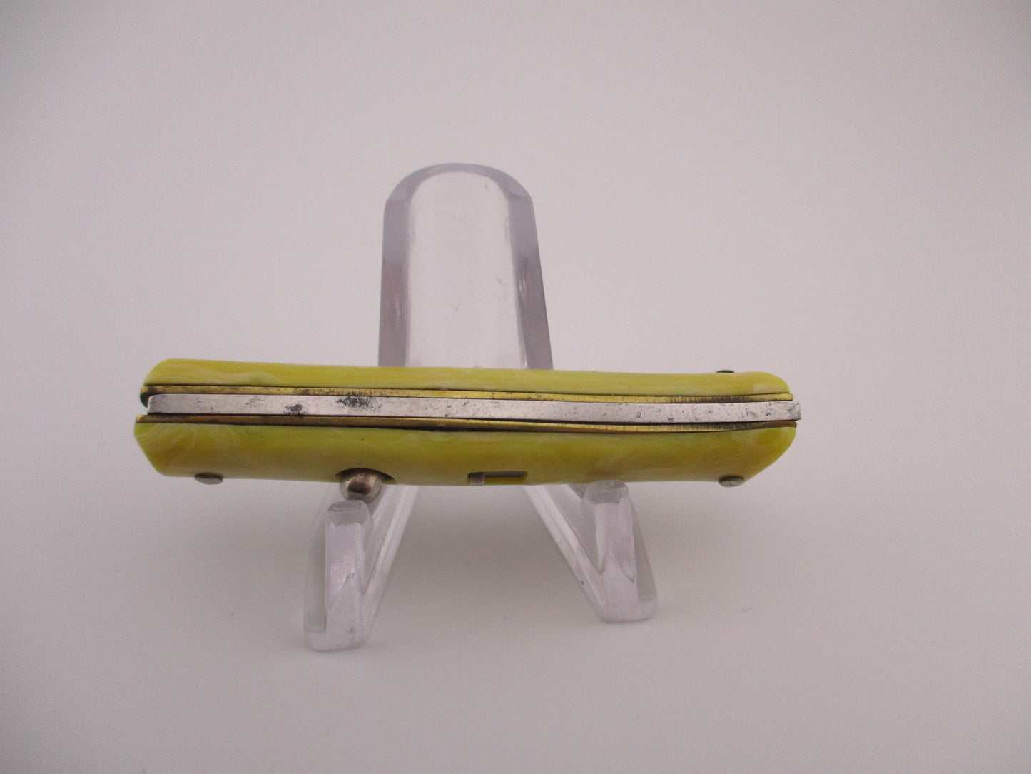 SNAPPY Mini Fishtail (not keychain) Vintage Yellow swirl automatic knife