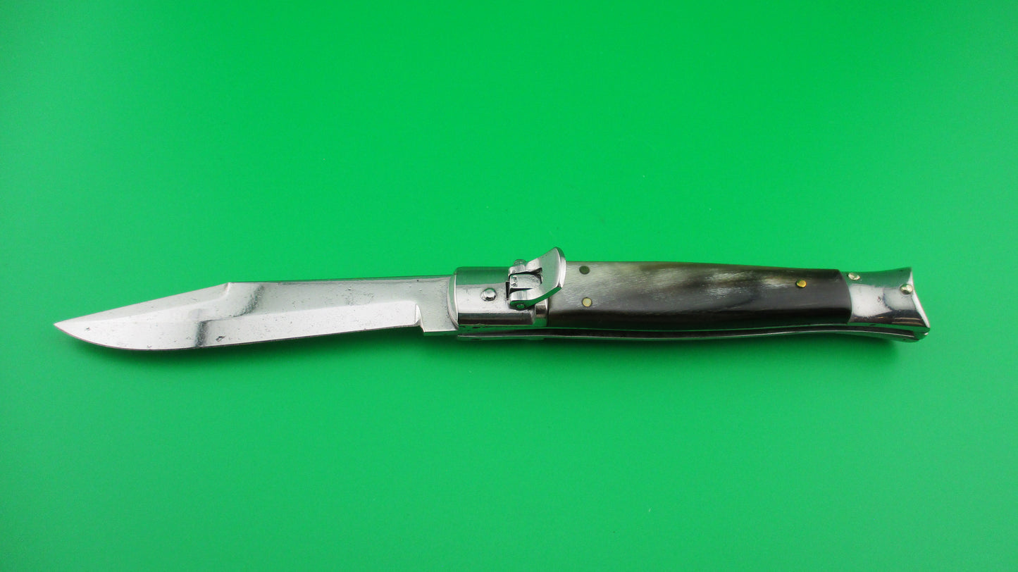 EIG 19cm Italian Fishtail Lever automatic knife