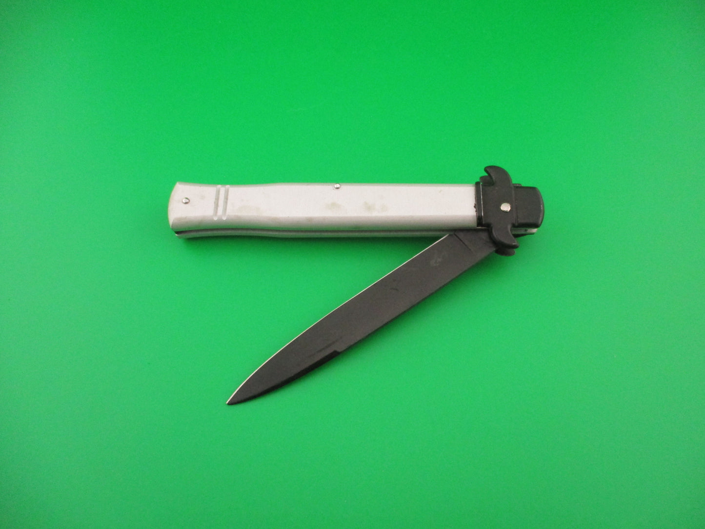 AKC 20cm TACTICAL Leverletto Bill Deshivs Italian lever aluminum Black automatic knife