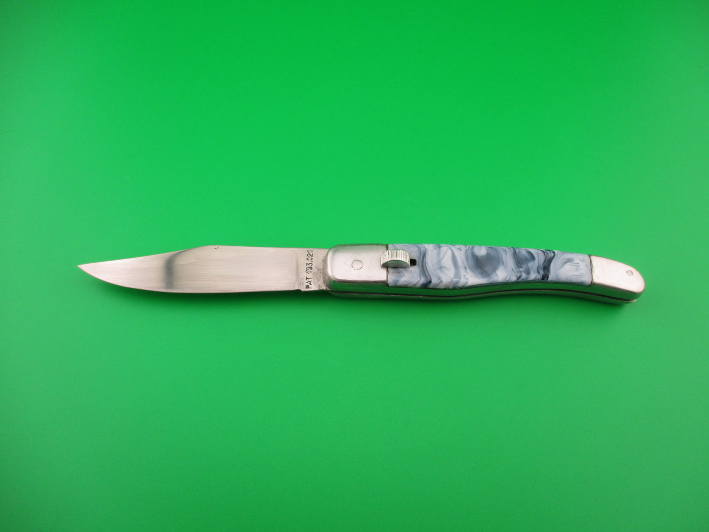PAT 193.021 18cm Spanish Aluminum Coilspring Vintage automatic knife sliding button
