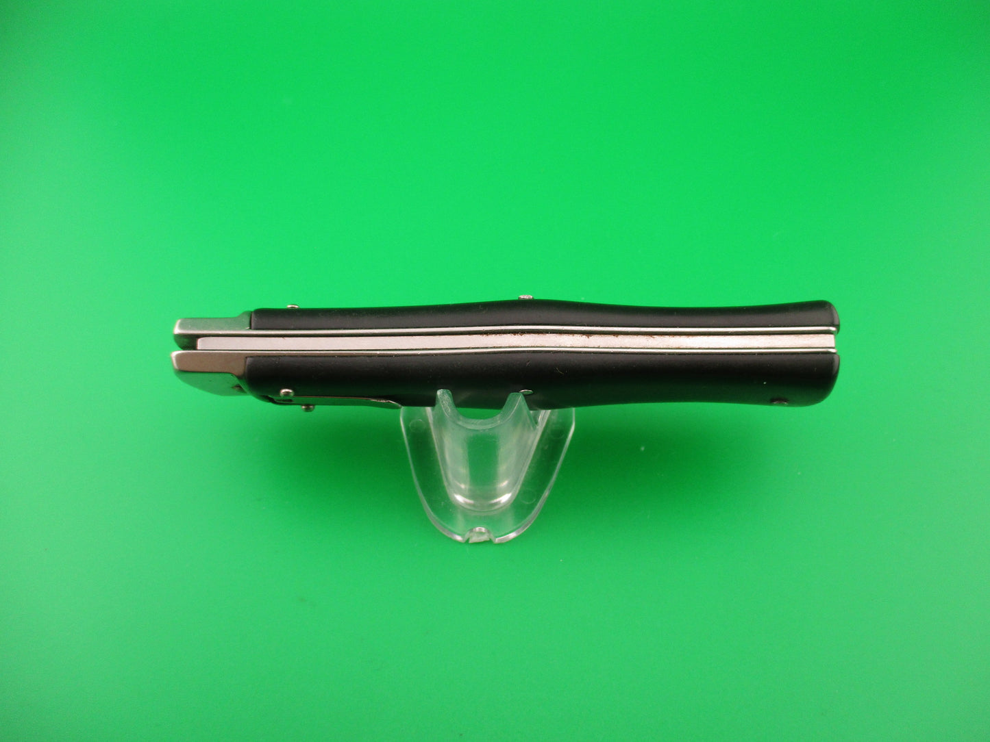 MIKOV STAINLESS 22cm CZECH REPUBLIC Lever release Black automatic knife