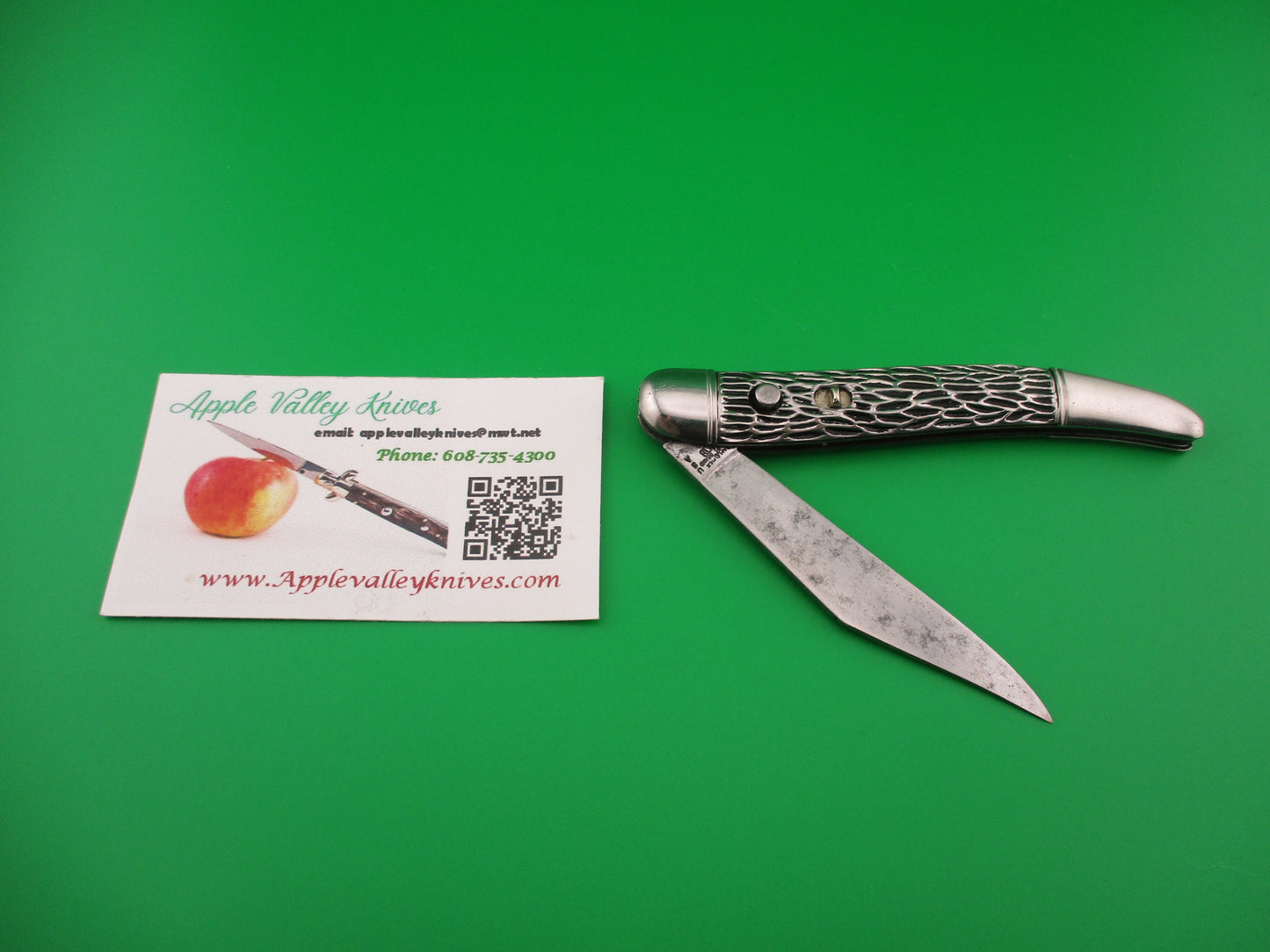 Hammer Brand Imperial JM99PB Toothpick Black Imitation jigged bone switchblade
