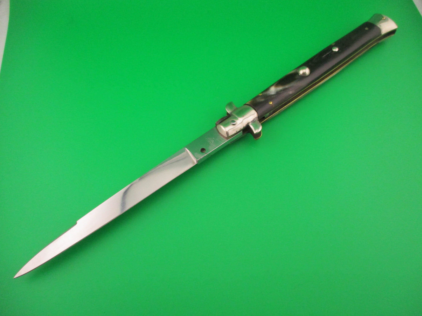 WANDY 33cm Italian Transitional Stiletto swivel bolster Brazilian horn automatic knife