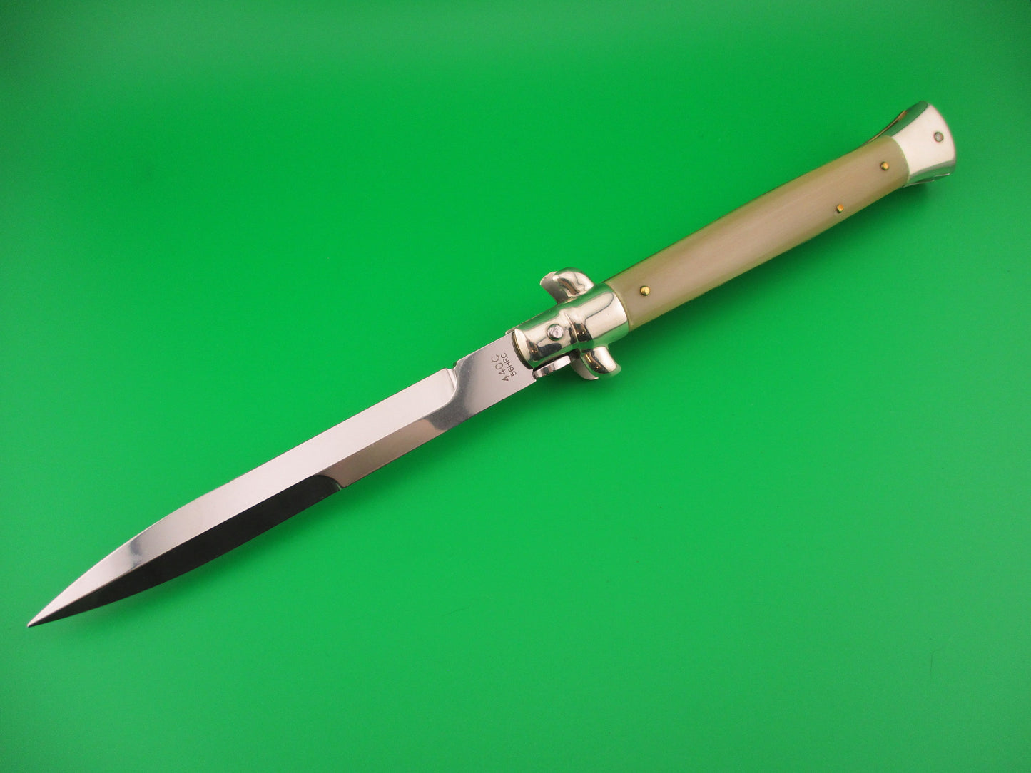 Walt's Latama Italy 28cm Italian Stiletto French Tip horn Bayonet blade automatic knife