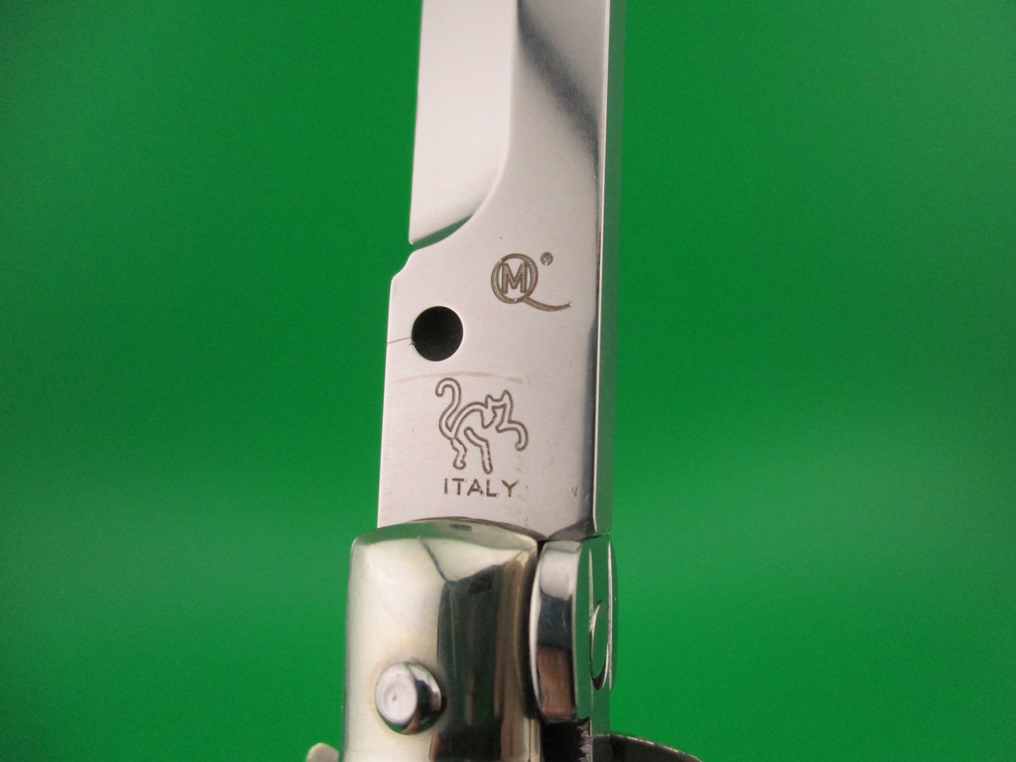 Walt's Latama Italy 28cm Italian Stiletto French Tip horn Bayonet blade automatic knife