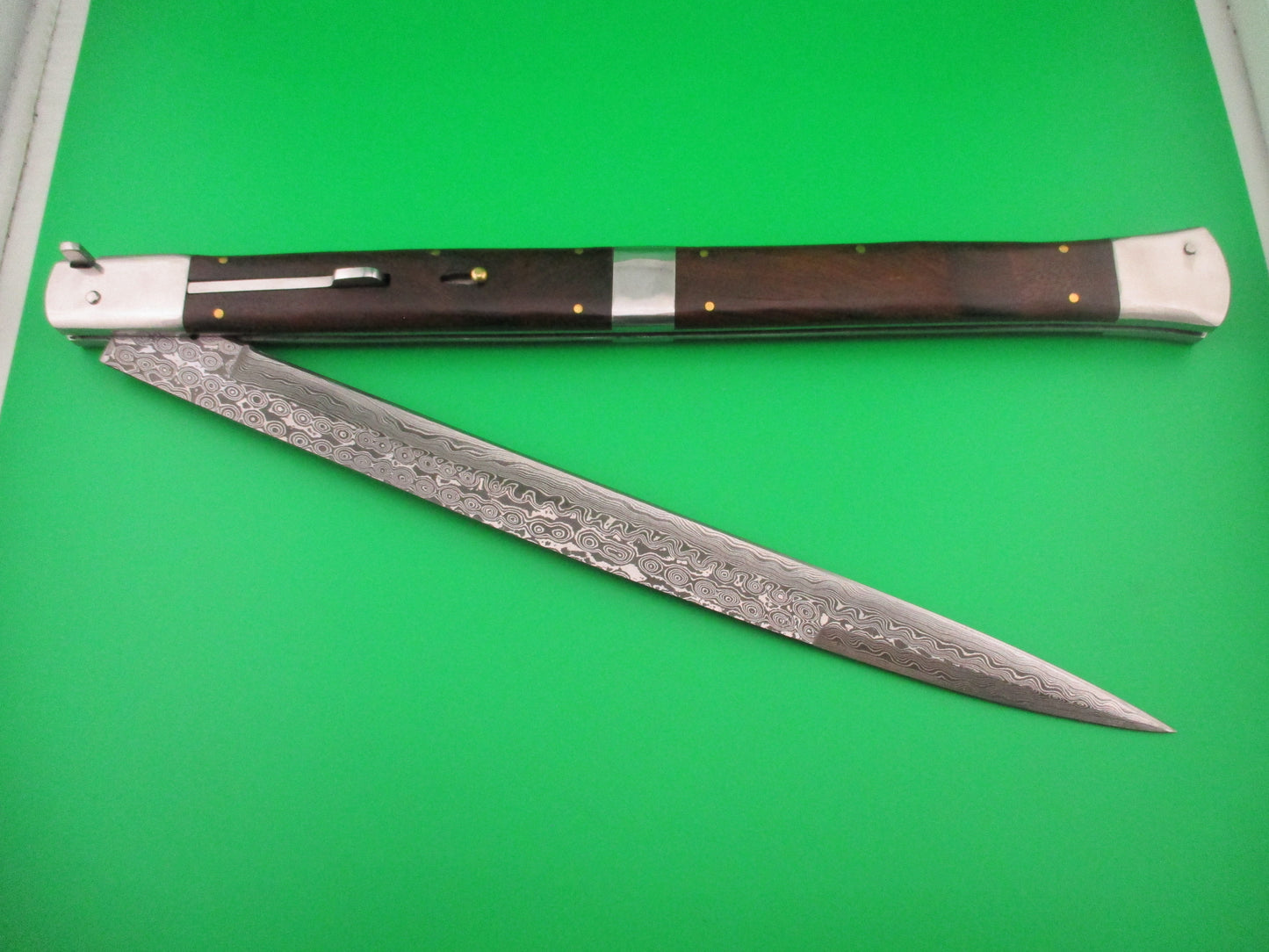 Large Custom 61cm (24 inch) Italian Prioletta HUGE Damascus & STAG Automatic knife