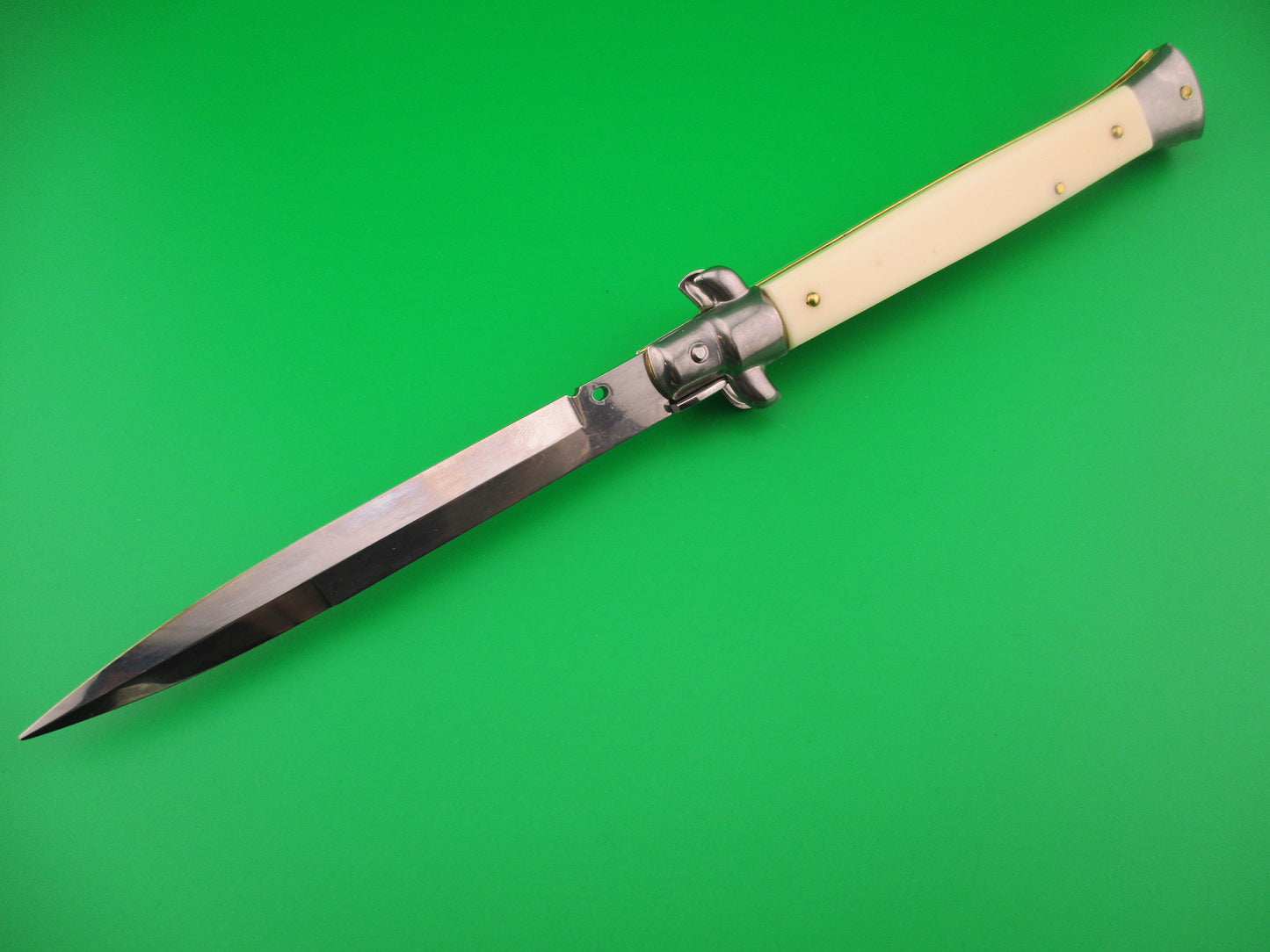 FRANK B ITALY 28cm Italian Stiletto Swivel bolster bayonet camel bone automatic knife