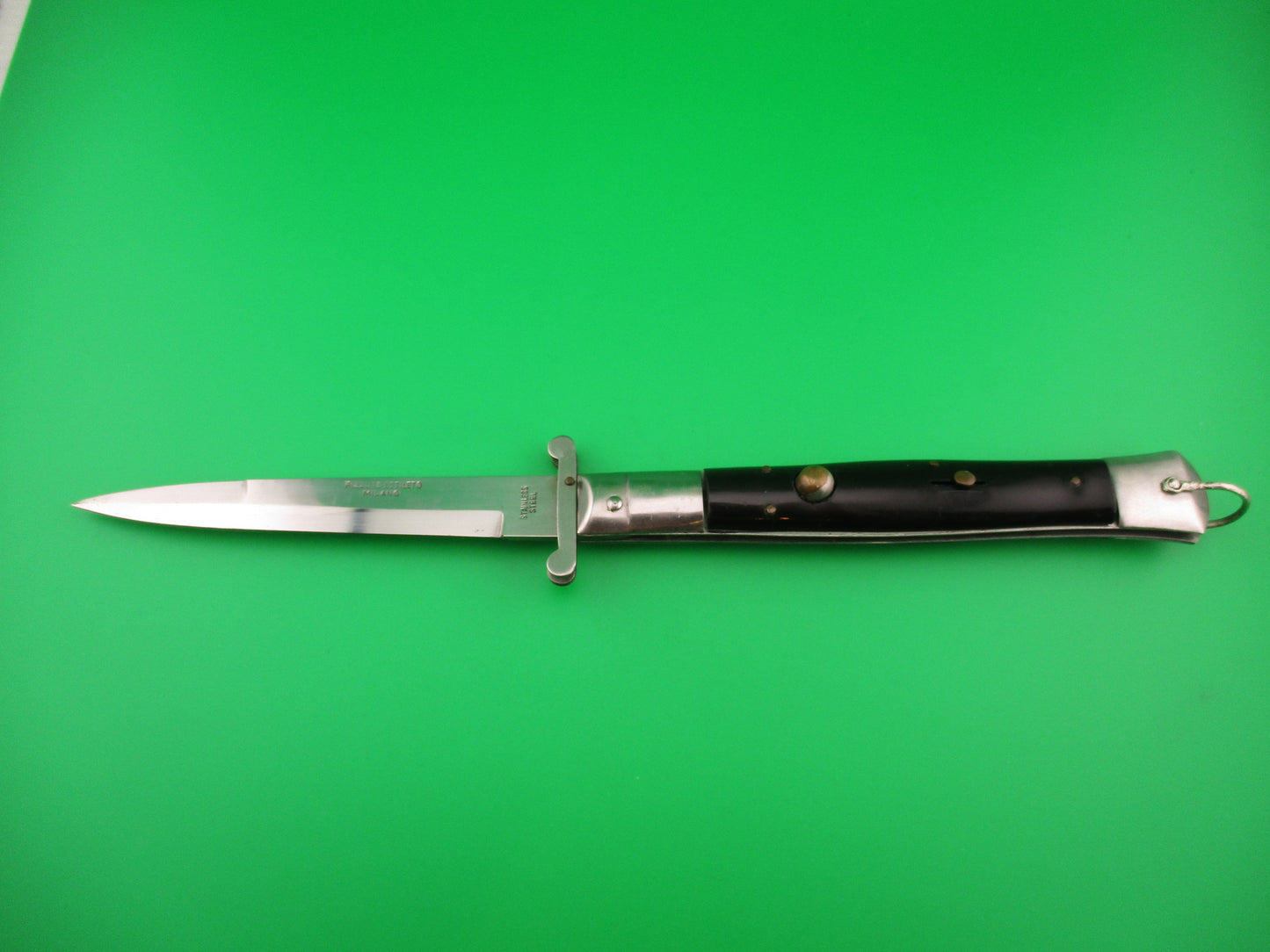 Rizzuto Estileto Milano 27cm Japanese Swing guard Black step bolster vintage switchblade