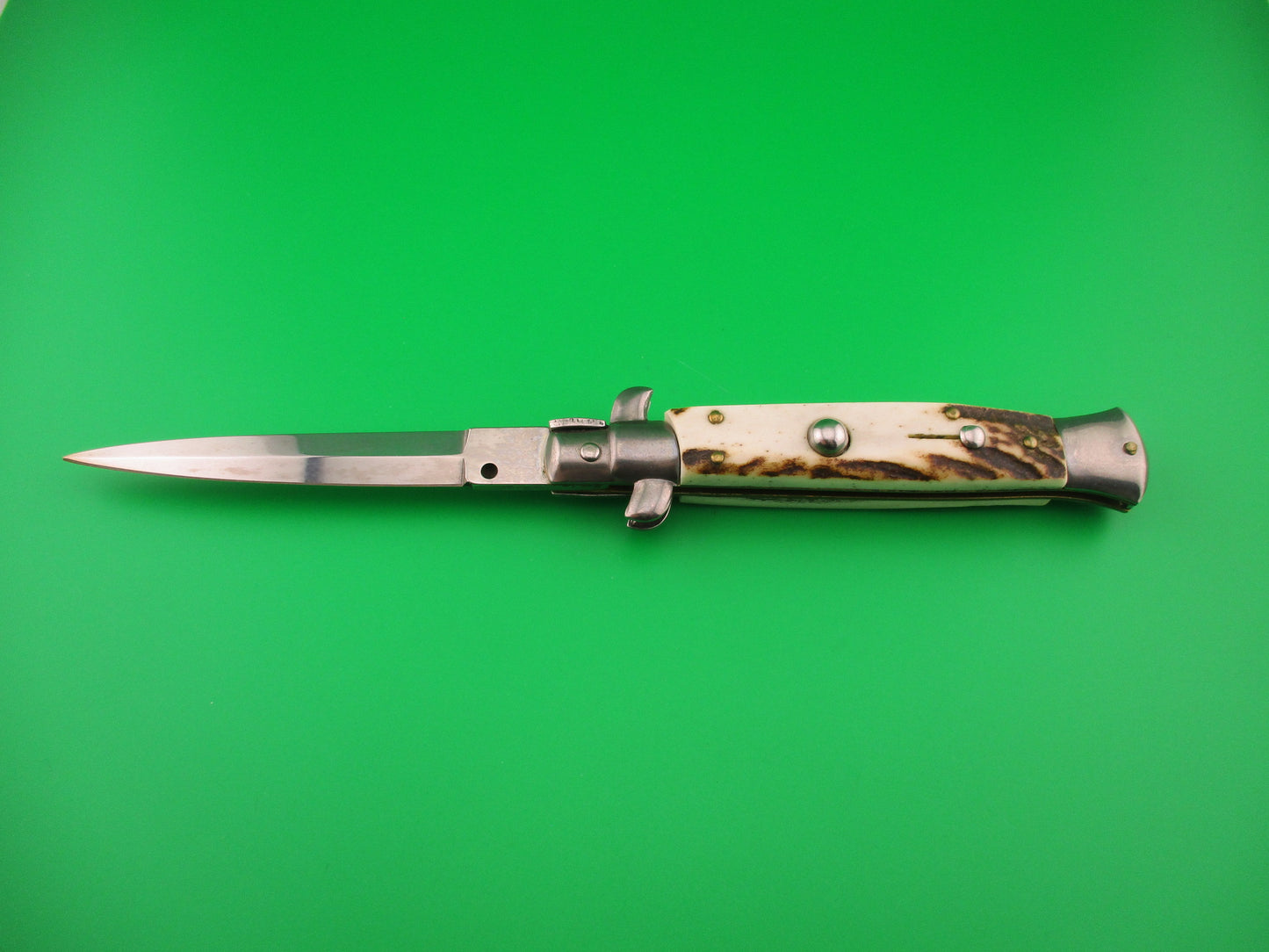 STILETTO ITALY 22cm Italian stiletto Stag swivel bolster automatic knife
