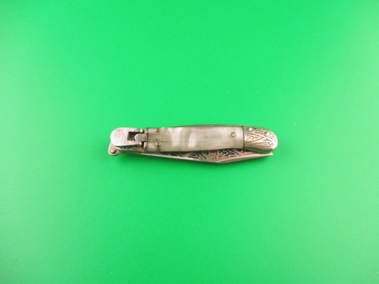 Toledo 12cm Spanish Lever Vintage Pearlex Tourist Souvenir automatic knife